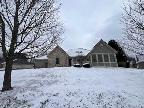 1436 Meadow Ridge Drive, Lancaster, OH 43130