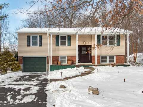 32 Point View Drive, East Greenbush, NY 12061