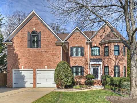 3827 Bramwyck Drive, Charlotte, NC 28210