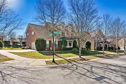 103 Glenholden Lane, Mooresville, NC 28115