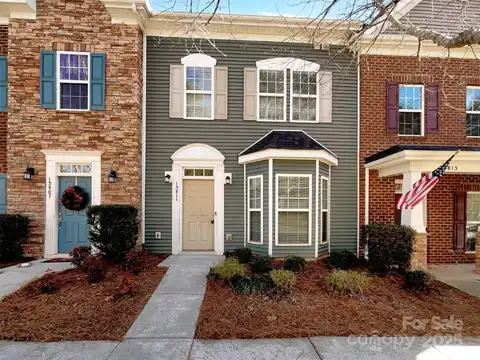 13811 Waverton Lane, Huntersville, NC 28078