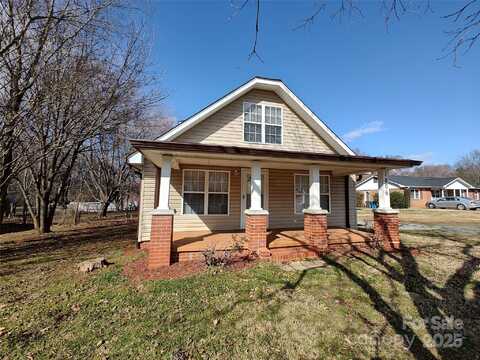 1806 Bringle Ferry Road, Salisbury, NC 28146