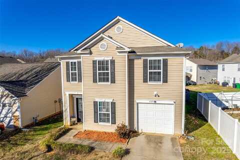 6523 Matlea Court, Charlotte, NC 28215