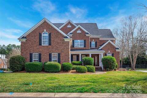 714 Castlestone Lane, Matthews, NC 28104