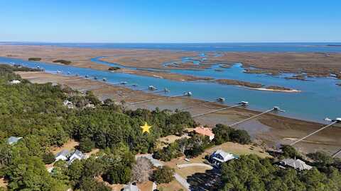 1049 Mainsail Court, Awendaw, SC 29429