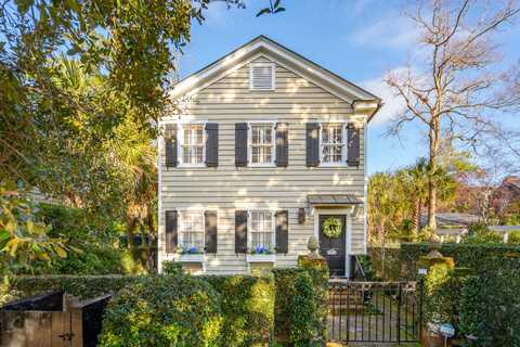 84 1/3 King Street, Charleston, SC 29401