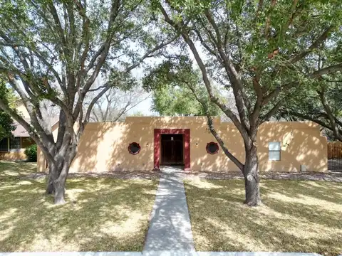 2 Mayfield, Del Rio, TX 78840