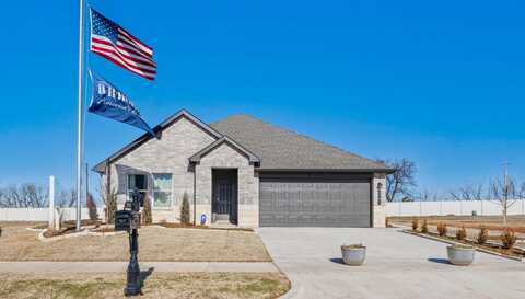 9045 NW 149th Terrace, Yukon, OK 73099