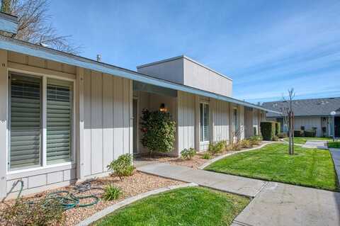 1058 Browning Avenue W, Fresno, CA 93711