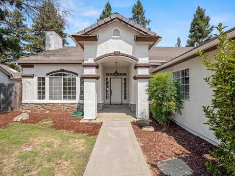 2290 Carter E, Fresno, CA 93730