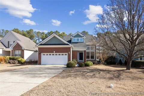 98 Cottswold Lane, Spring Lake, NC 28390