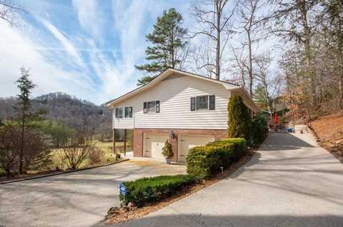 614 Country Club Dr, Franklin, NC 28734