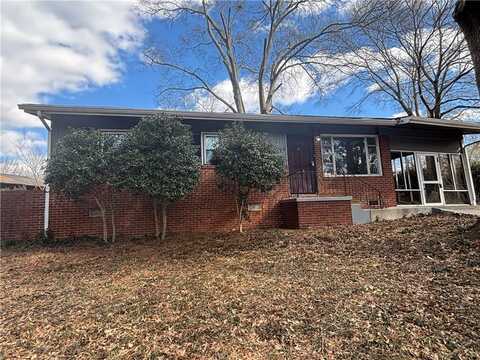 2069 Bixler Circle, Decatur, GA 30032