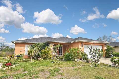 2612 66th Street W, Lehigh Acres, FL 33971