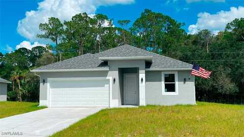 6046 LONGFELLOW Court, Labelle, FL 33935