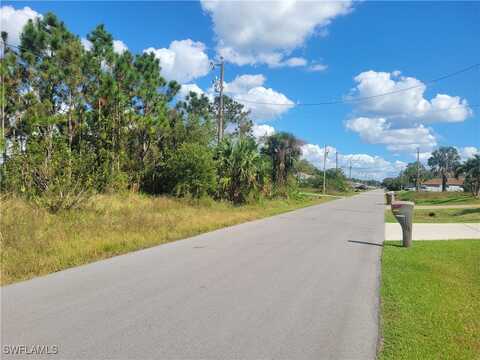 4006 4 Street SW, Lehigh Acres, FL 33976