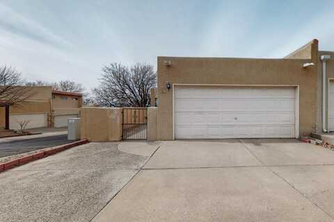 35 Pheasant Hill Drive NE, Albuquerque, NM 87111