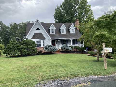 36 SPRING CT, WAYNESBORO, VA 22980