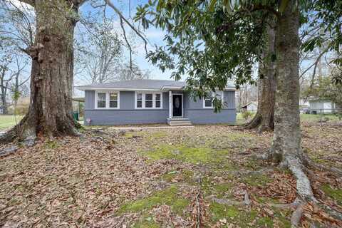 302 Coronet St, Denham Springs, LA 70726