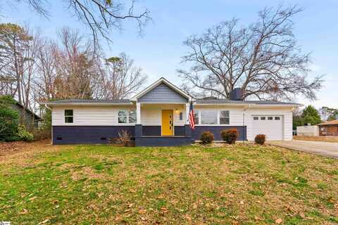 131 Thrift Circle, Landrum, SC 29356