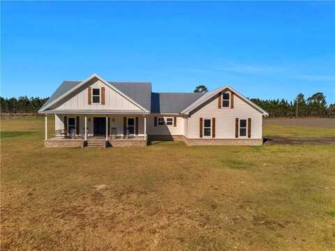 1651 Bennett Road, Waycross, GA 31503