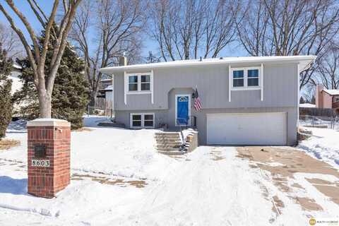 8603 S 46th Street, Bellevue, NE 68157