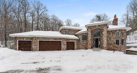 17337 Mountain Plat Drive, Grand Haven, MI 49417