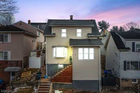 44 Sampson St, Garfield, NJ 07026