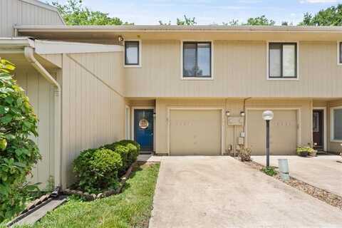 12334 Charlotte Street, Kansas City, MO 64146