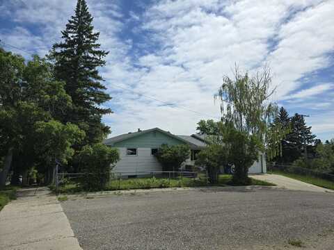 511 11th AVE N, Lewistown, MT 59457