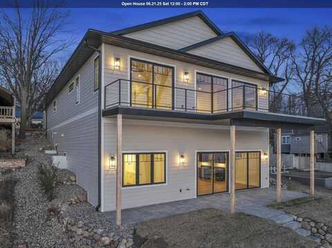 15365 212th Avenue, Spirit Lake, IA 51360