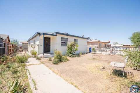 179 E Heil Ave, El Centro, CA 92243