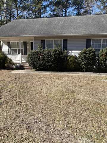 413 Belgrade Swansboro Road, Stella, NC 28582