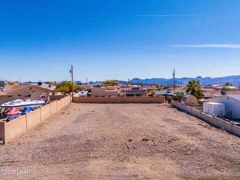 3350 Arrowwood Dr, Lake Havasu City, AZ 86406