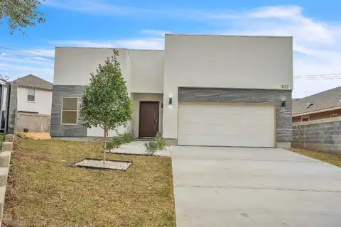 302 Pomian Ct, Laredo, TX 78045