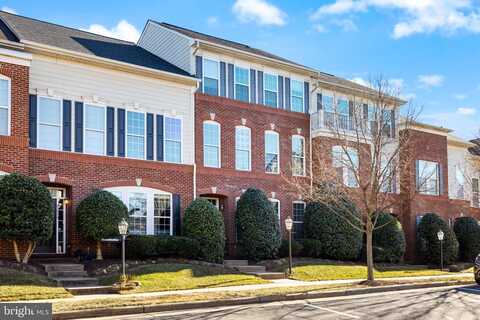 43577 POPES CREEK SQ, LEESBURG, VA 20176