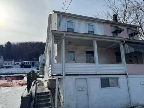 247 West Railroad Street, Nesquehoning, PA 18240