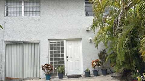 8485 SW 156th Pl, Miami, FL 33193