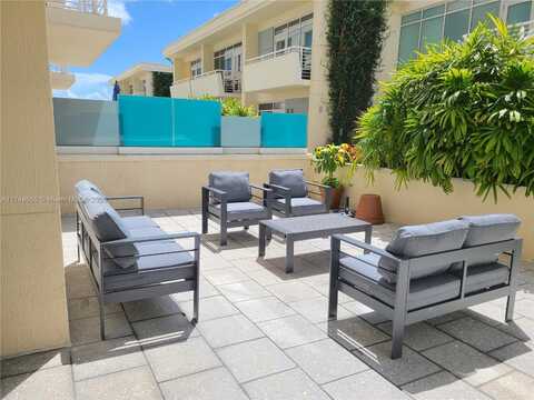 3250 NE 1st Ave, Miami, FL 33137