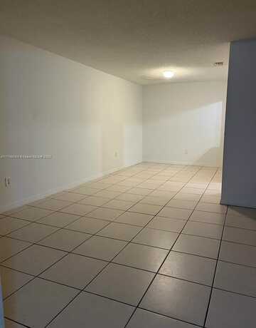 6660 SW 130 AV, Miami, FL 33183