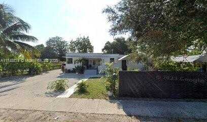 2400 NW 82nd St, Miami, FL 33147