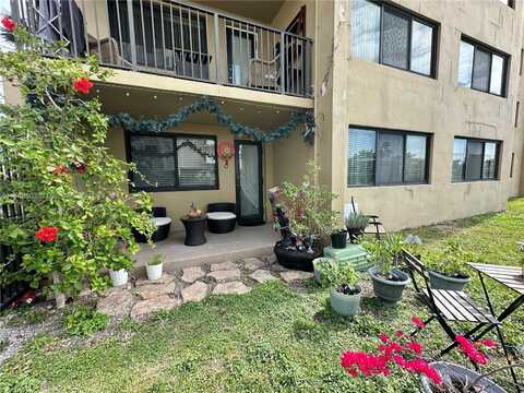 301 Golden Isles Dr, Hallandale Beach, FL 33009