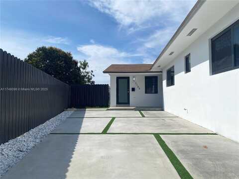 3188 SW 26th St, Miami, FL 33133