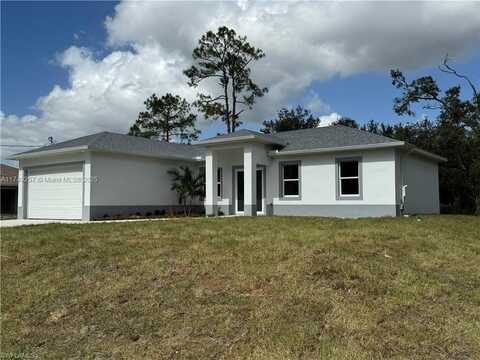 2003 E 14th St, Lehigh Acres, FL 33972