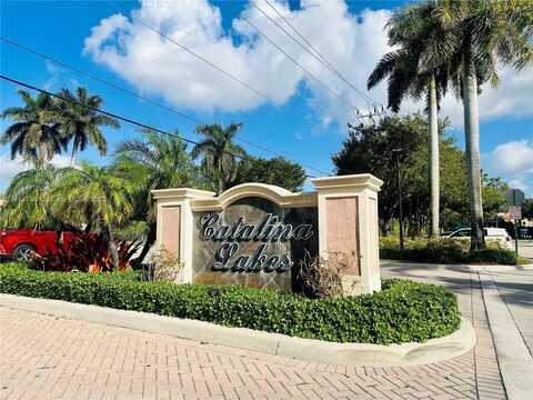 7818 Catalina Cir, Tamarac, FL 33321