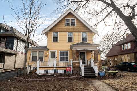 6709 Milwaukee Ave, Wauwatosa, WI 53213