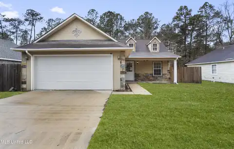 1825 Porpoise Drive, Gautier, MS 39553