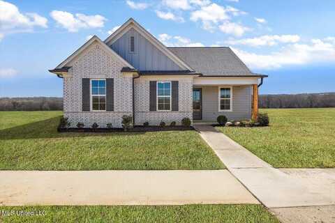 617 Sunflower Street, Nesbit, MS 38651