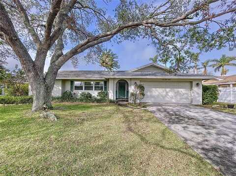 6880 GREENBRIER DR, SEMINOLE, FL 33777