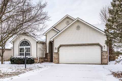 5886 Hollow Oak Trail, Carmel, IN 46033